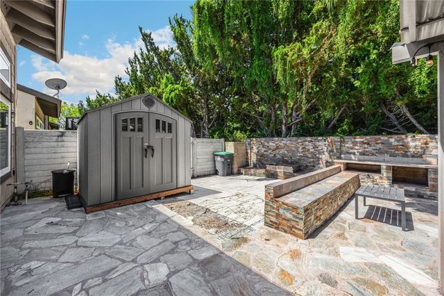 2626 N Tustin A, Santa Ana, CA 92705
