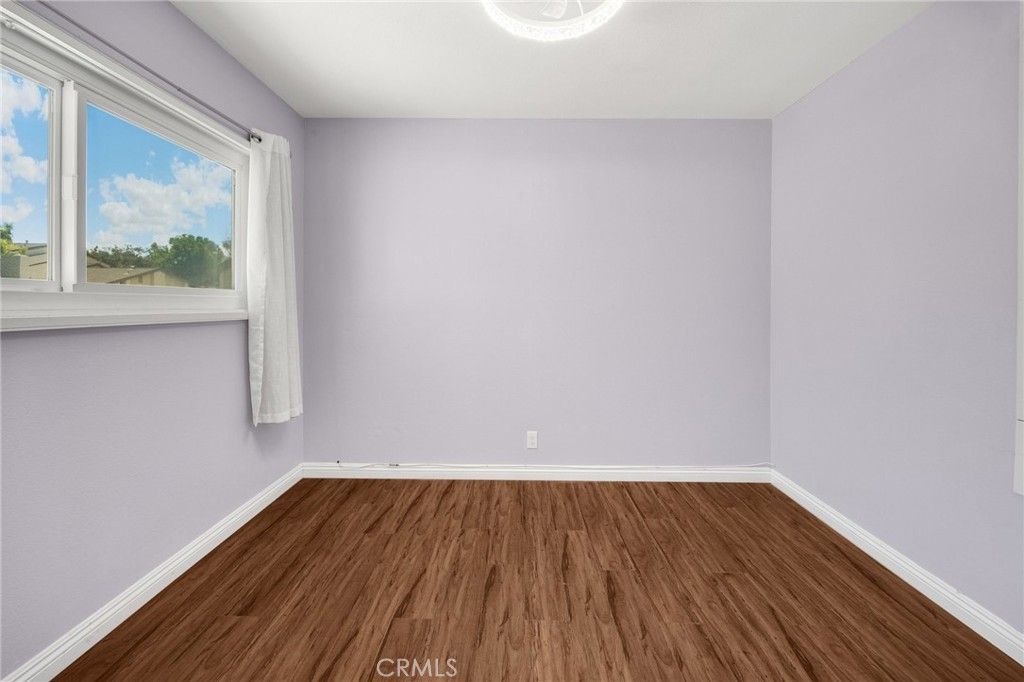 Image 21 of property listing at 2626 N Tustin A, Santa Ana, CA 92705