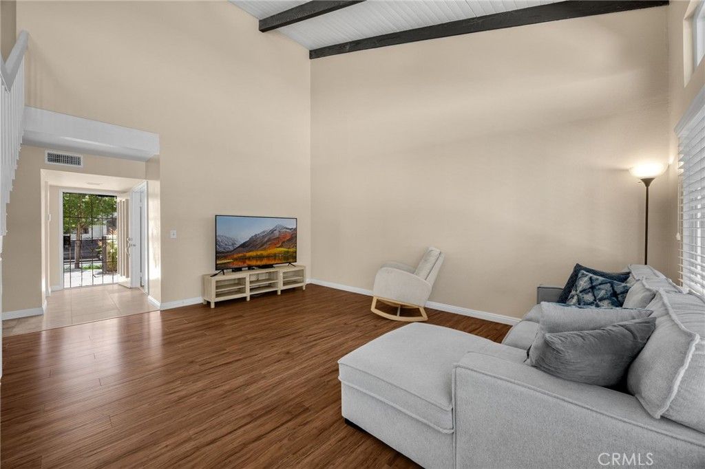 Image 24 of property listing at 2626 N Tustin A, Santa Ana, CA 92705