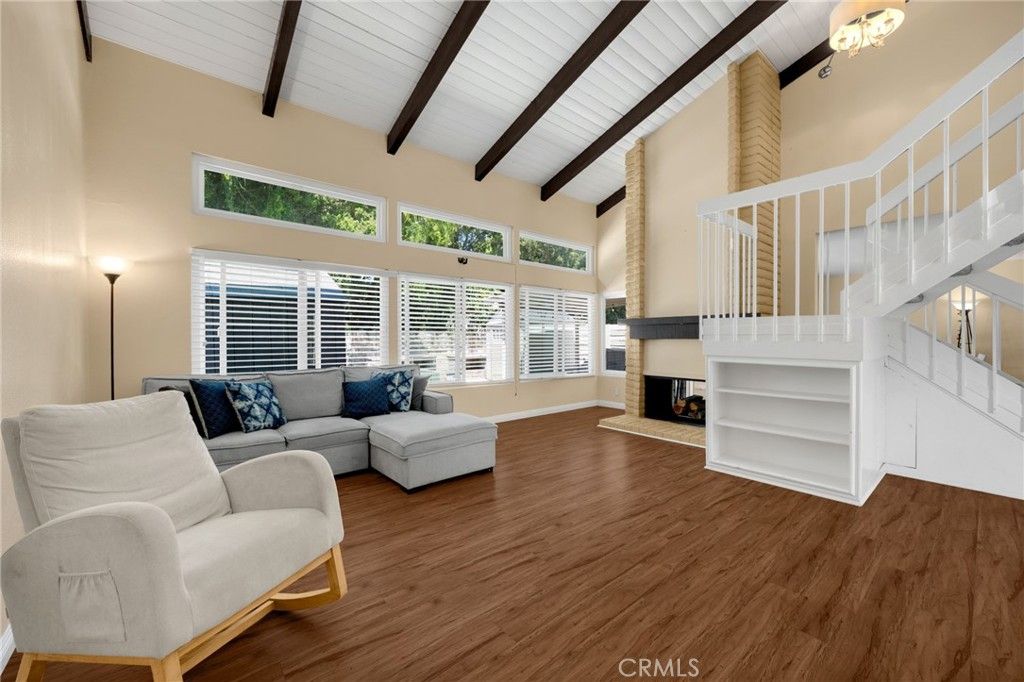 Image 25 of property listing at 2626 N Tustin A, Santa Ana, CA 92705