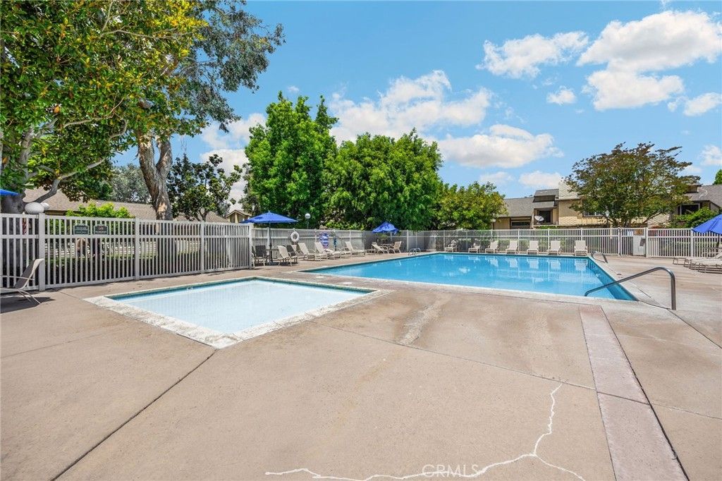 Image 6 of property listing at 2626 N Tustin A, Santa Ana, CA 92705