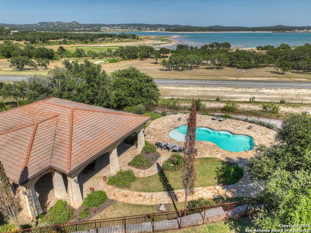 1202 Brads Flight, Canyon Lake, TX 78133