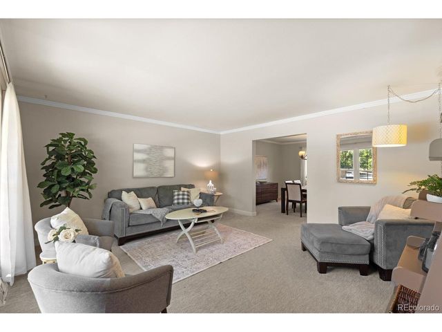 7180 W Fairview Dr, Littleton, CO 80128