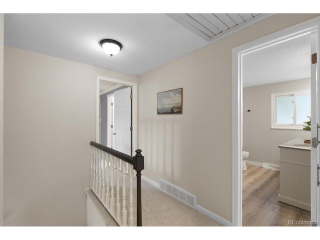 7180 W Fairview Dr, Littleton, CO 80128