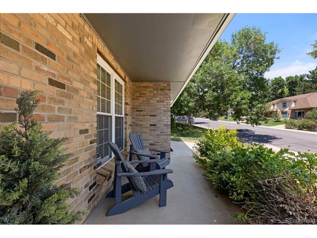 7180 W Fairview Dr, Littleton, CO 80128