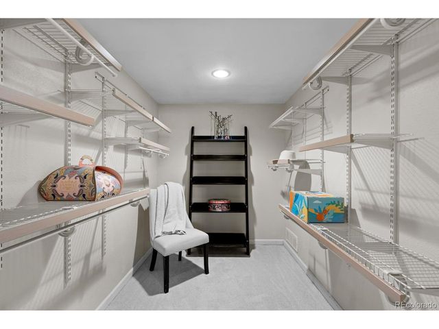 7180 W Fairview Dr, Littleton, CO 80128