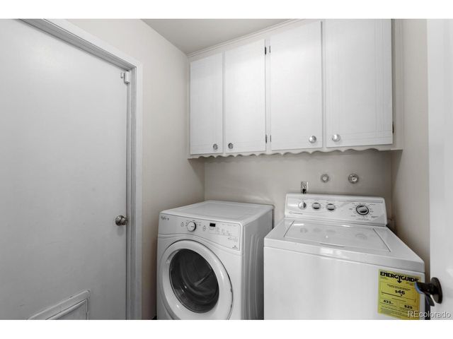 7180 W Fairview Dr, Littleton, CO 80128