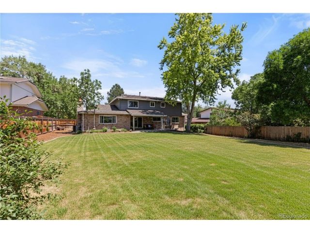 7180 W Fairview Dr, Littleton, CO 80128