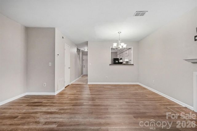 6042 Heath Valley Road, Charlotte, NC 28210