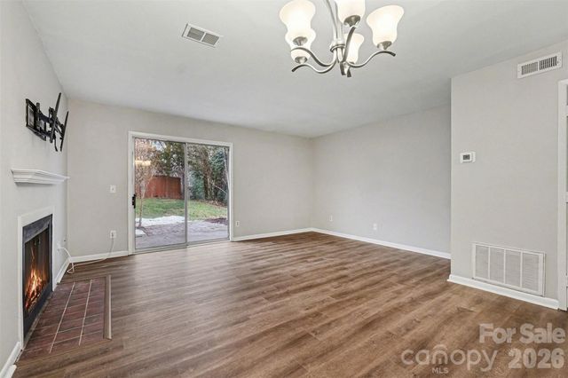 6042 Heath Valley Road, Charlotte, NC 28210