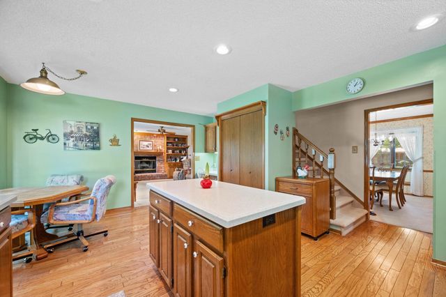 110 N Prescott St, Wichita, KS 67212