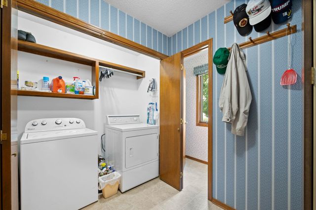 110 N Prescott St, Wichita, KS 67212