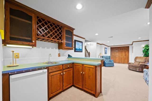 110 N Prescott St, Wichita, KS 67212