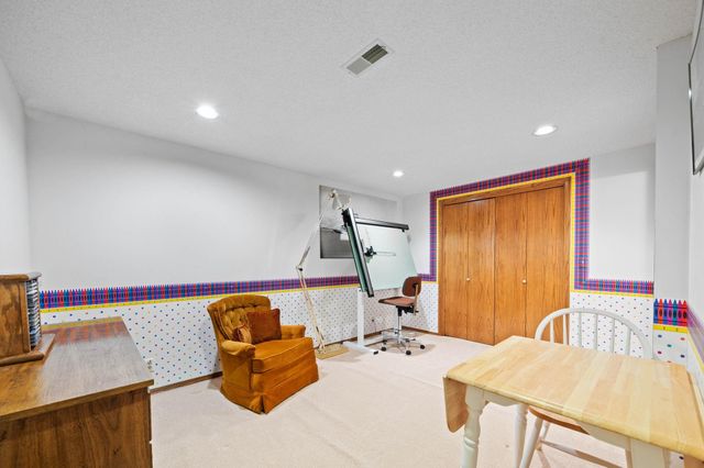 110 N Prescott St, Wichita, KS 67212