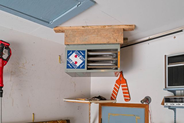 110 N Prescott St, Wichita, KS 67212