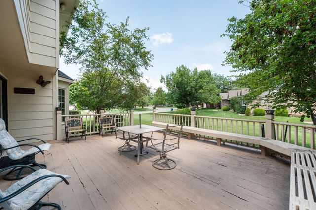 110 N Prescott St, Wichita, KS 67212