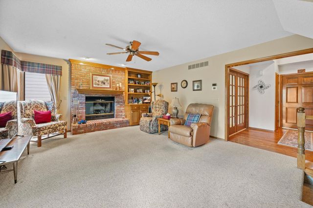 110 N Prescott St, Wichita, KS 67212