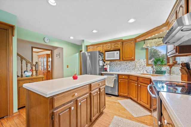 110 N Prescott St, Wichita, KS 67212