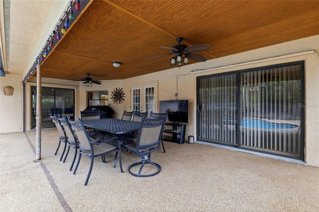 10062 121ST STREET, Seminole, FL 33772