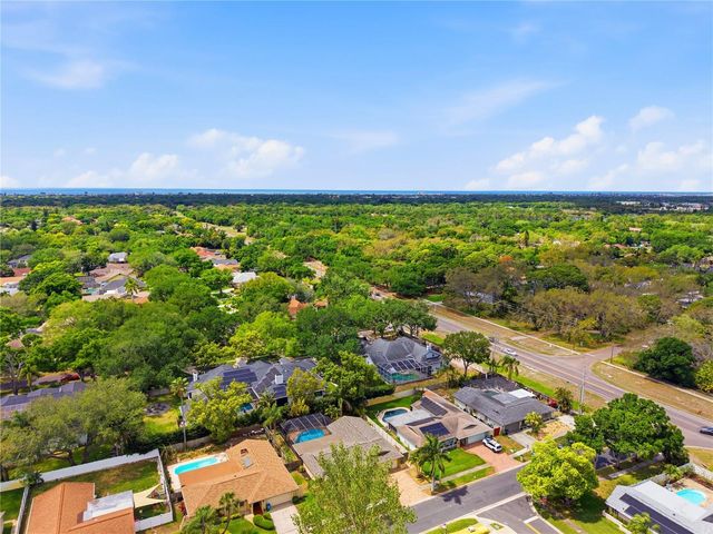 10062 121ST STREET, Seminole, FL 33772