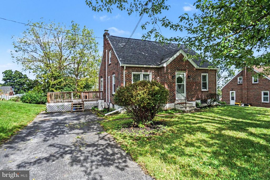 862 ENGLESVILLE HILL RD, Boyertown, PA 19512 — photo 3
