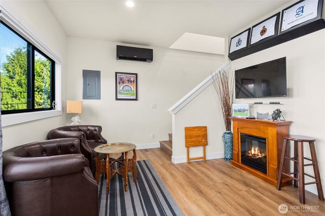 11410 Gravelly Lake Drive SW, Lakewood, WA 98499