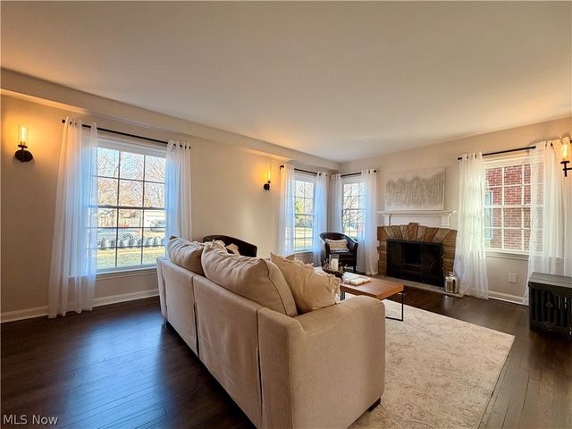 2348 Edgerton Road, University Heights, OH 44118