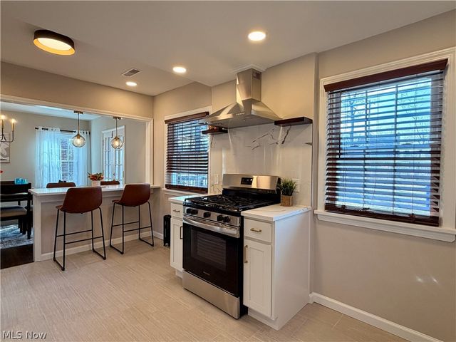 2348 Edgerton Road, University Heights, OH 44118