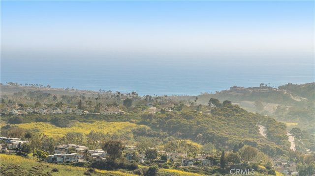 10 Salermo, Laguna Niguel, CA 92677