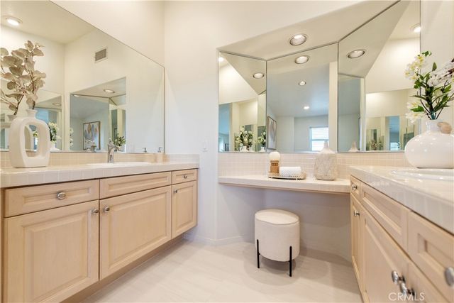 10 Salermo, Laguna Niguel, CA 92677