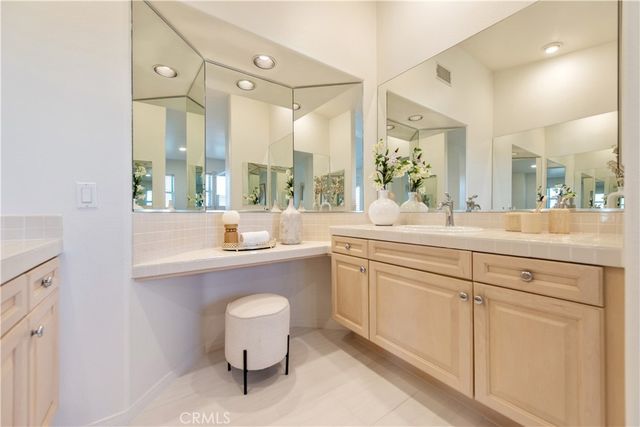 10 Salermo, Laguna Niguel, CA 92677