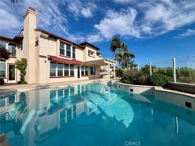 10 Salermo, Laguna Niguel, CA 92677