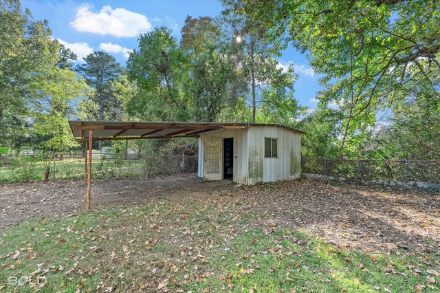 615 Lawrence Drive, Haughton, LA 71037