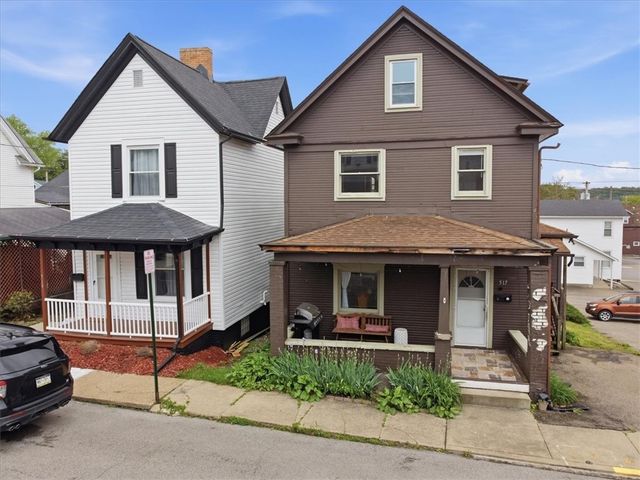 517 Lacock St, Rochester, PA 15074