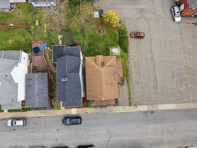 517 Lacock St, Rochester, PA 15074