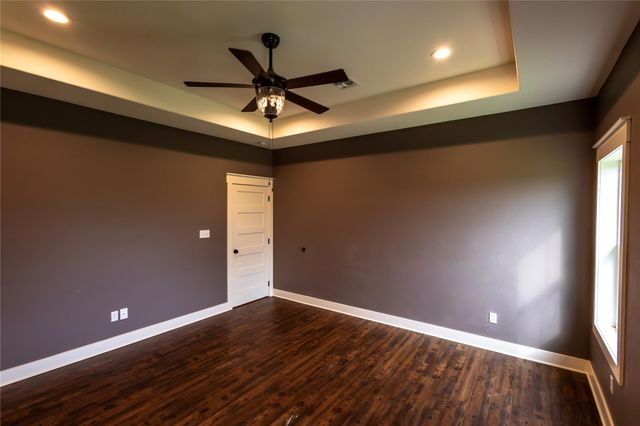 1252 County Road 388, Hallettsville, TX 77964