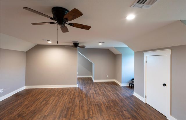 1252 County Road 388, Hallettsville, TX 77964