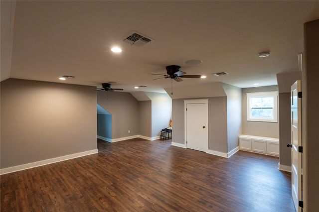 1252 County Road 388, Hallettsville, TX 77964