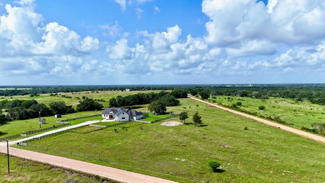 1252 County Road 388, Hallettsville, TX 77964