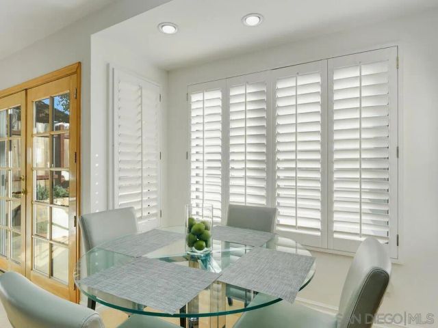 8881 La Cartera St, San Diego, CA 92129