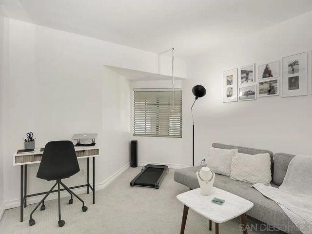 8881 La Cartera St, San Diego, CA 92129