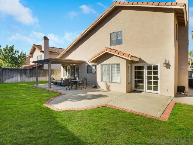 8881 La Cartera St, San Diego, CA 92129