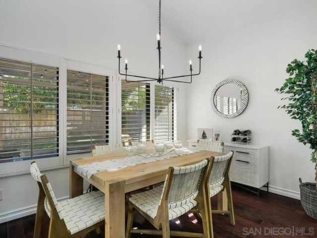 8881 La Cartera St, San Diego, CA 92129