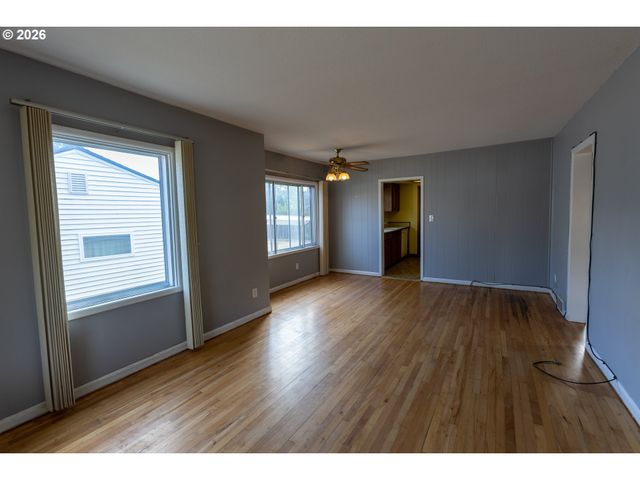 3204 Se 64TH Ave, Portland, OR 97206