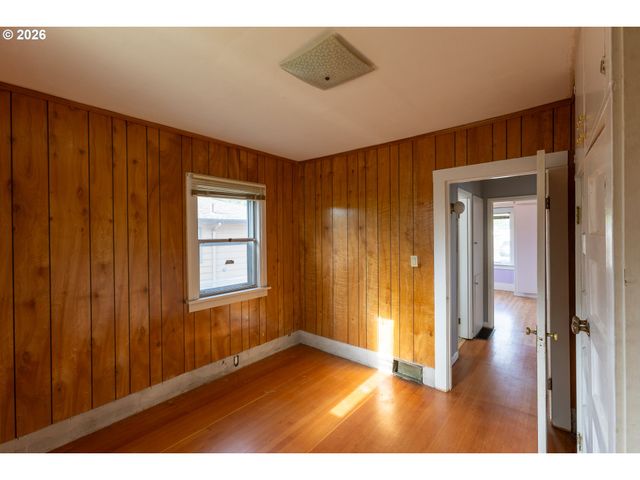 3204 Se 64TH Ave, Portland, OR 97206