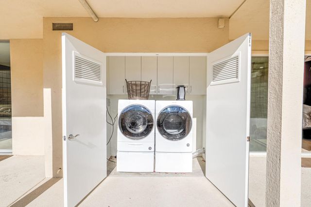 449 Desert Lakes Drive, Palm Springs, CA 92264