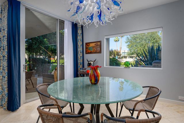 449 Desert Lakes Drive, Palm Springs, CA 92264