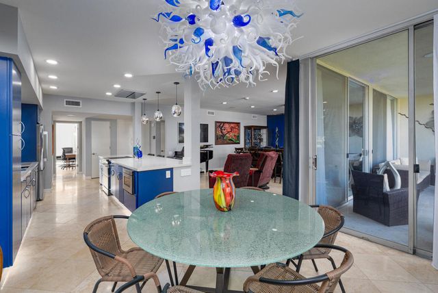 449 Desert Lakes Drive, Palm Springs, CA 92264