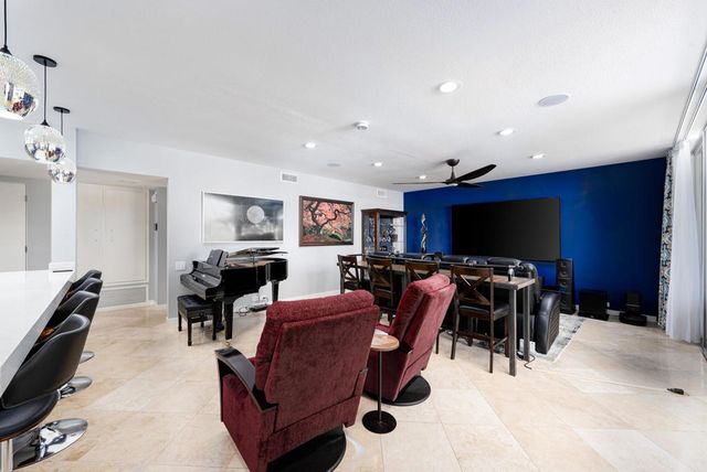 449 Desert Lakes Drive, Palm Springs, CA 92264