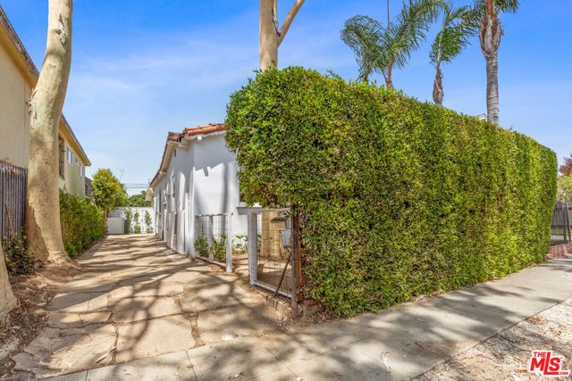 643 VERNON Avenue, Venice (los Angeles), CA 90291